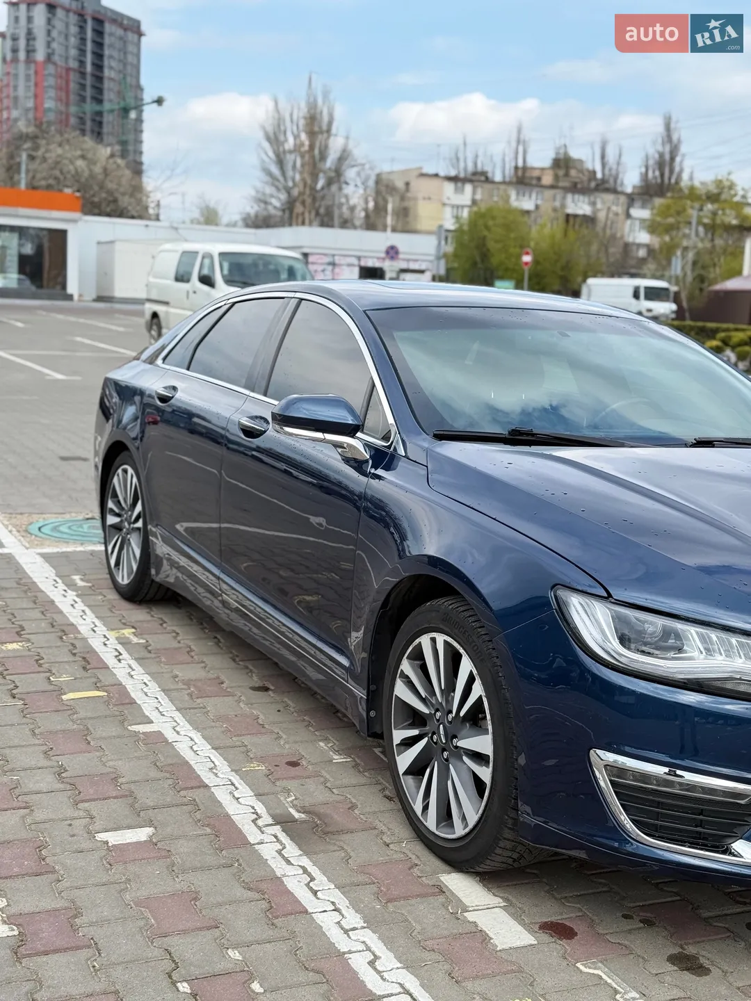 2017 Lincoln MKZ - мініатюра 5