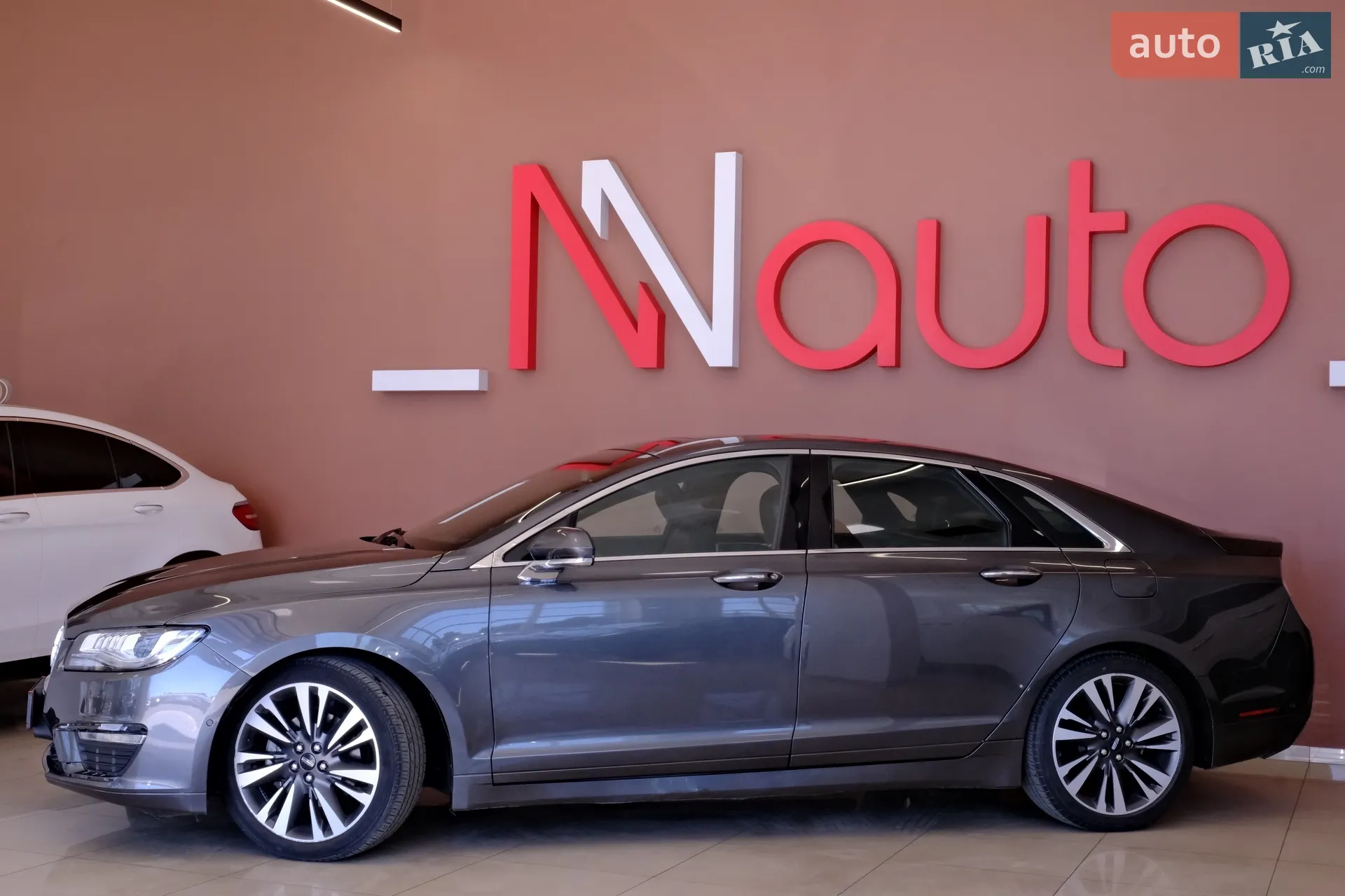 2020 Lincoln MKZ - мініатюра 12