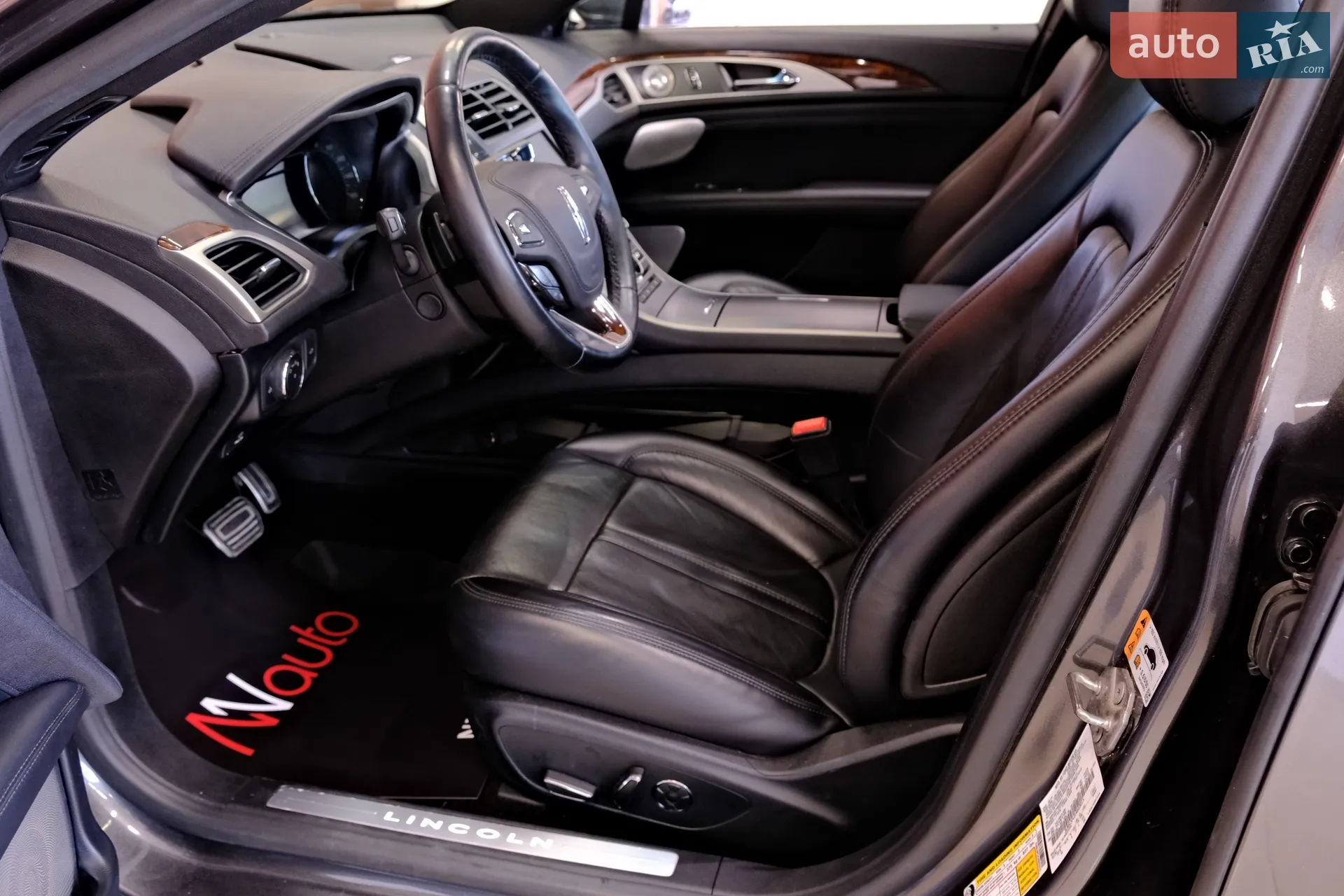 2019 Lincoln MKZ - мініатюра 28