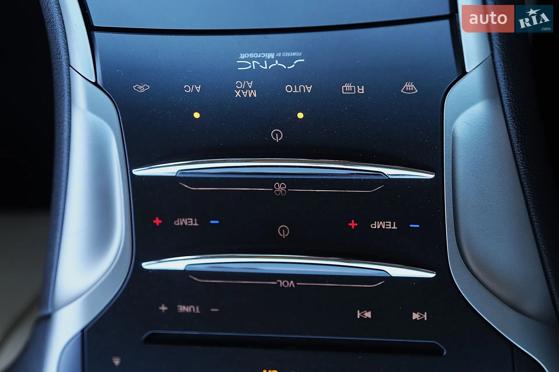 2014 Lincoln MKZ - мініатюра 25