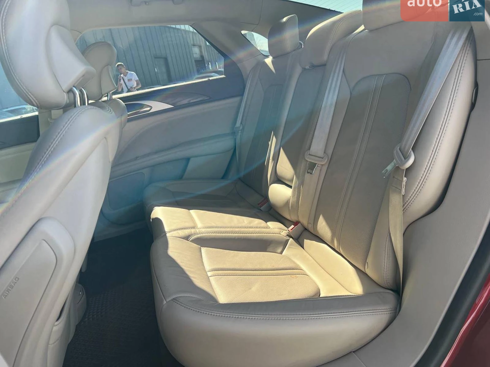2017 Lincoln MKZ - мініатюра 38