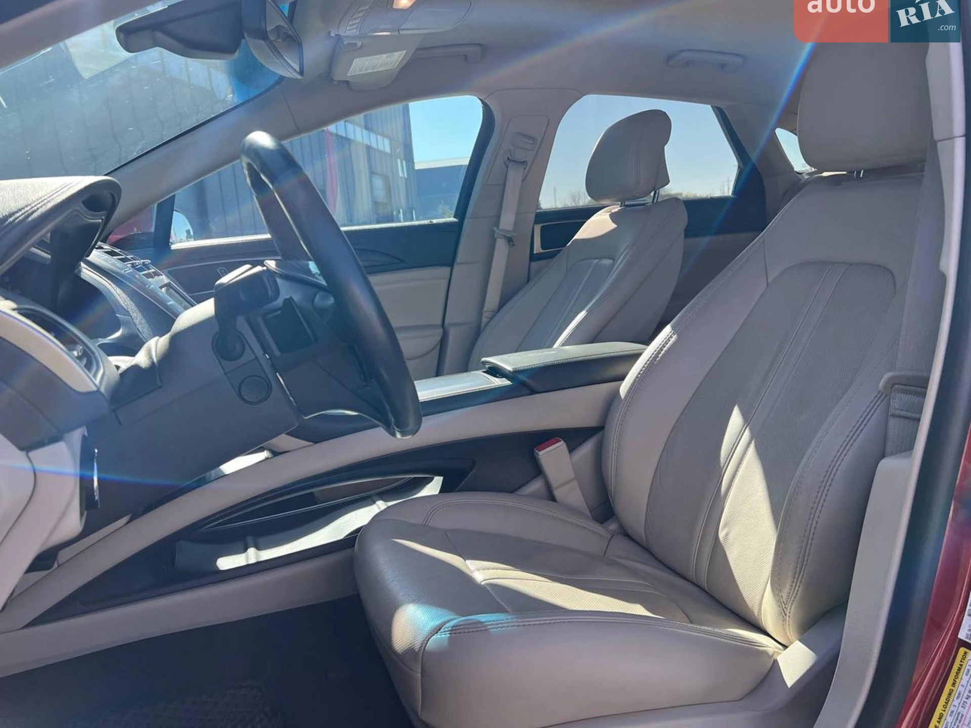 2017 Lincoln MKZ - мініатюра 21