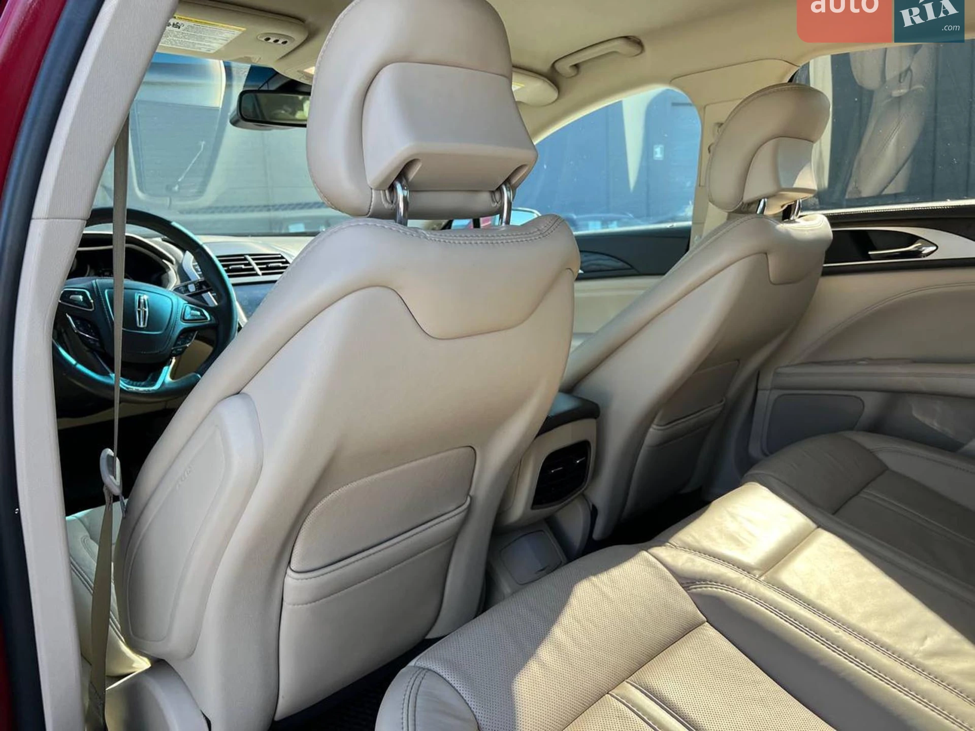 2017 Lincoln MKZ - мініатюра 37