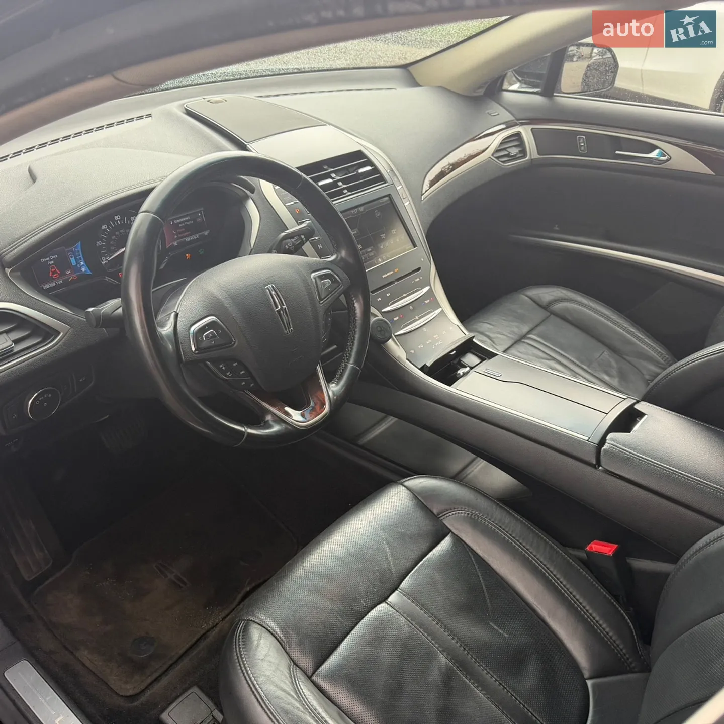 2016 Lincoln MKZ - мініатюра 8