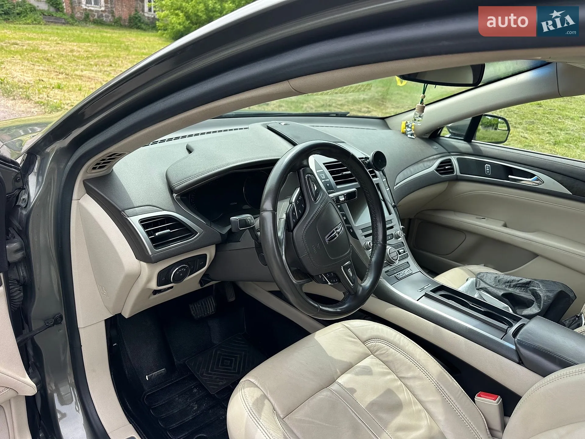 2016 Lincoln MKZ - мініатюра 20