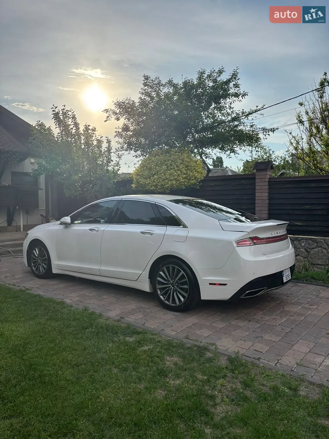 2018 Lincoln MKZ - мініатюра 4