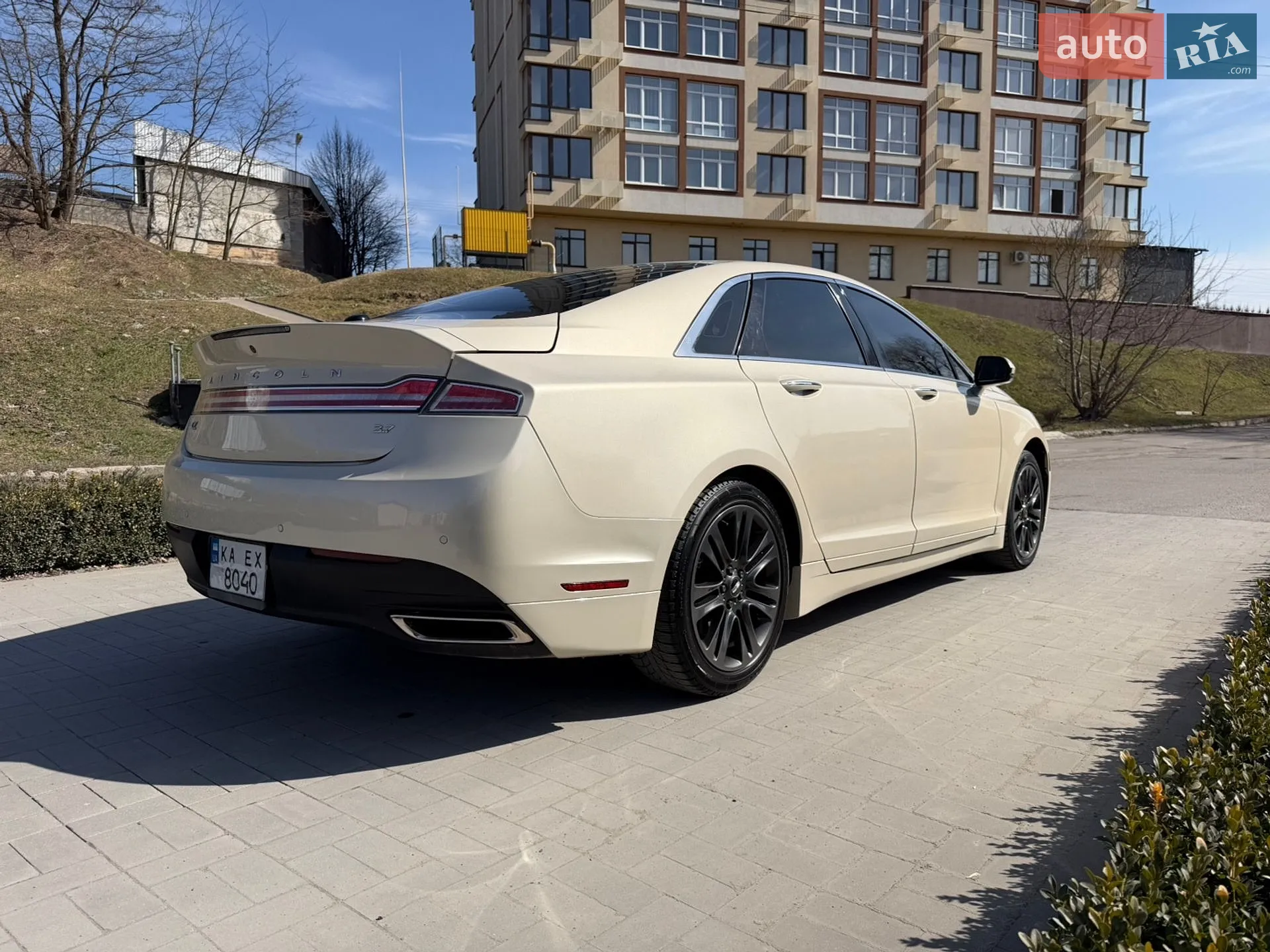 2016 Lincoln MKZ - мініатюра 6