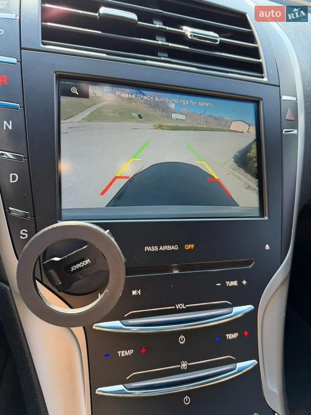 2016 Lincoln MKZ - мініатюра 59