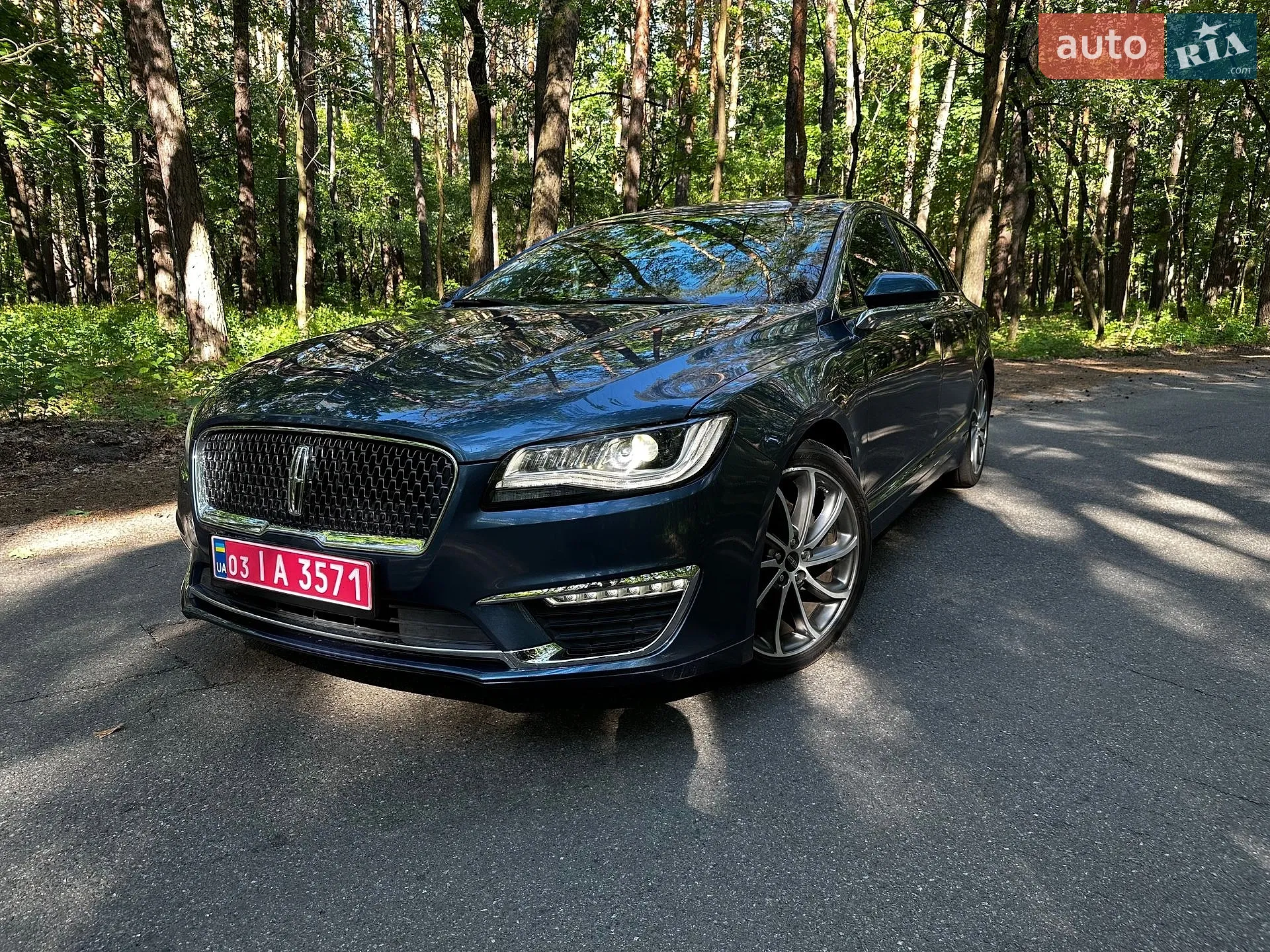 2019 Lincoln MKZ - фото 1