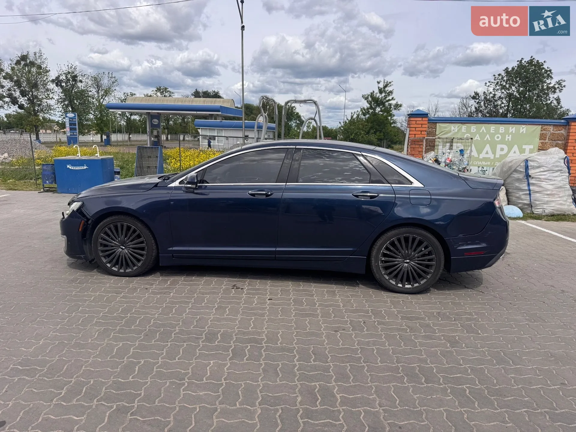 2017 Lincoln MKZ - мініатюра 11