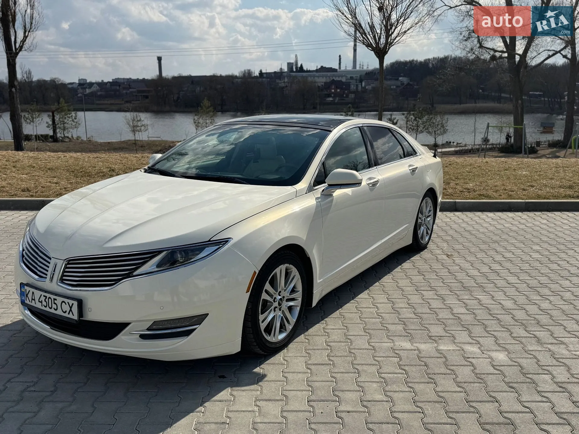 2013 Lincoln MKZ - мініатюра 8