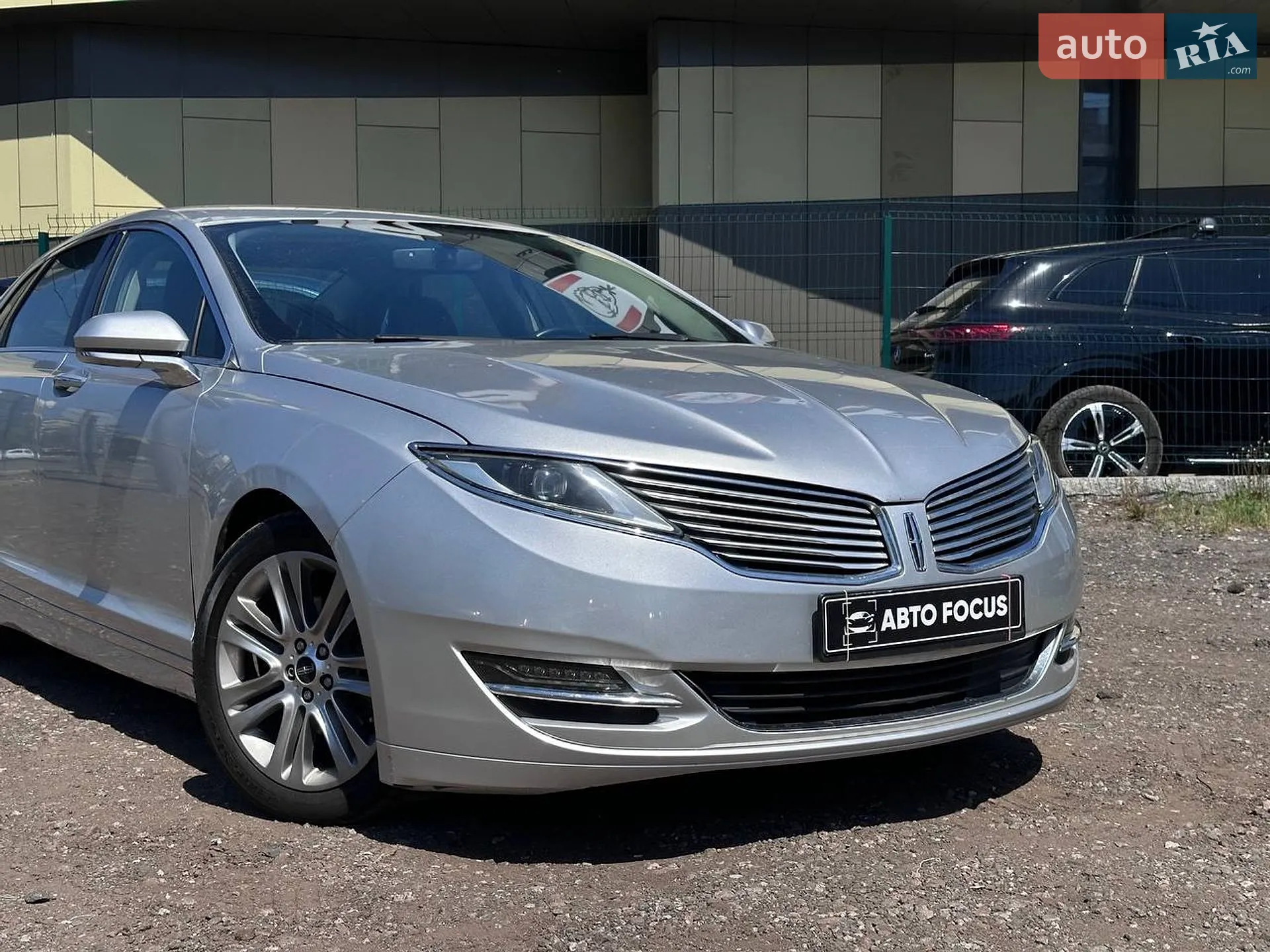 2016 Lincoln MKZ - мініатюра 2