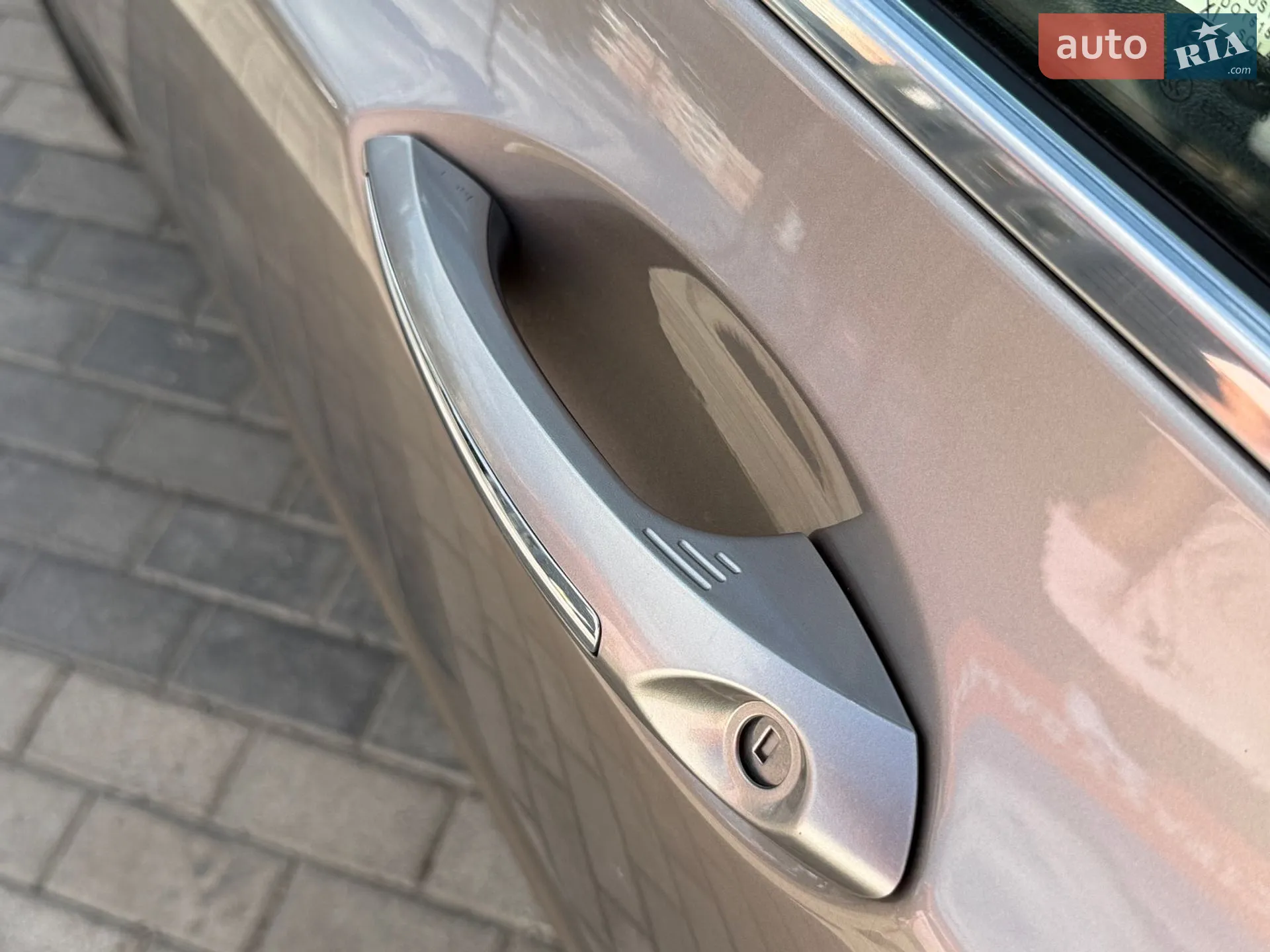 2020 Lincoln MKZ - мініатюра 13
