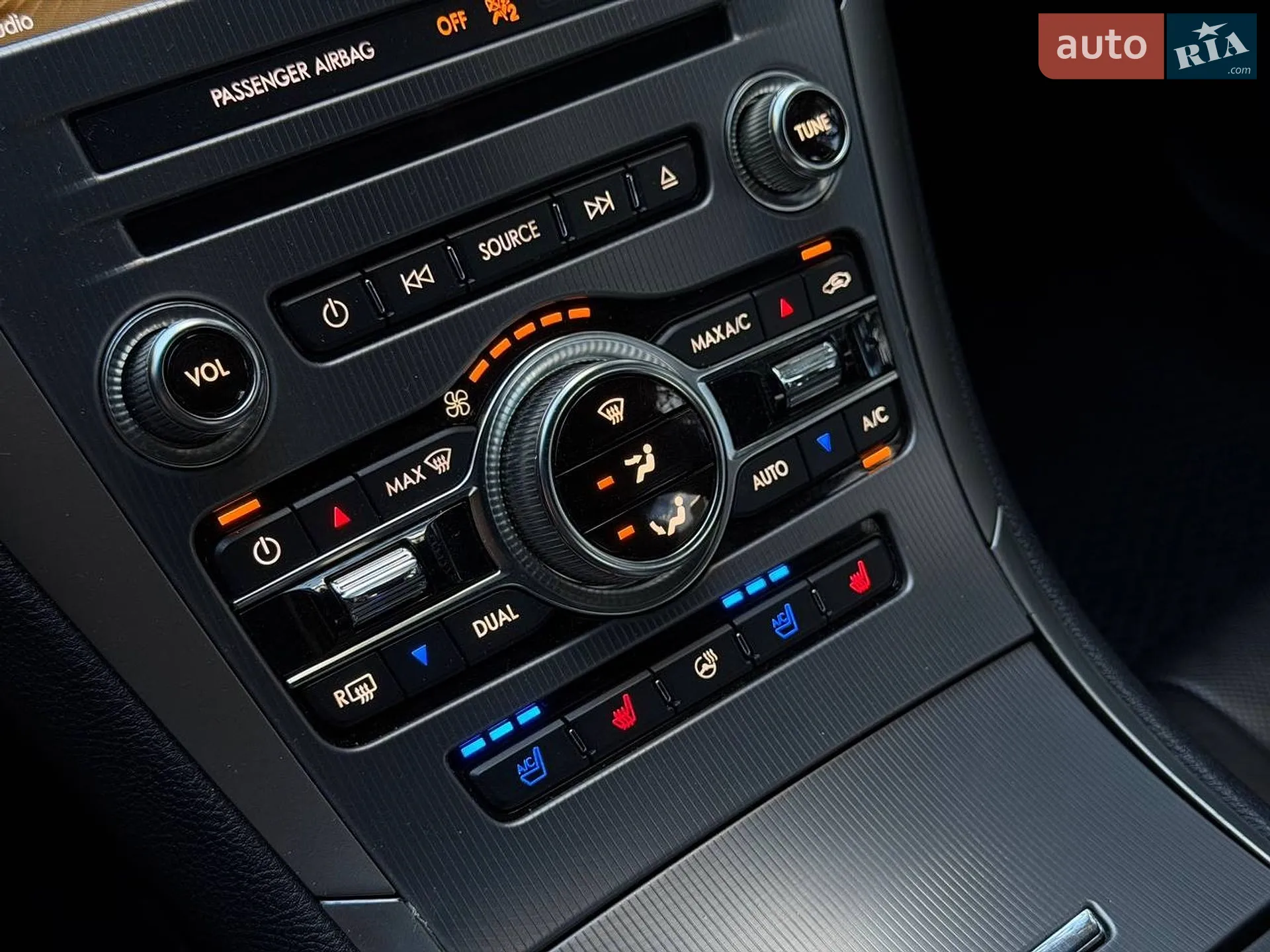 2016 Lincoln MKZ - мініатюра 24