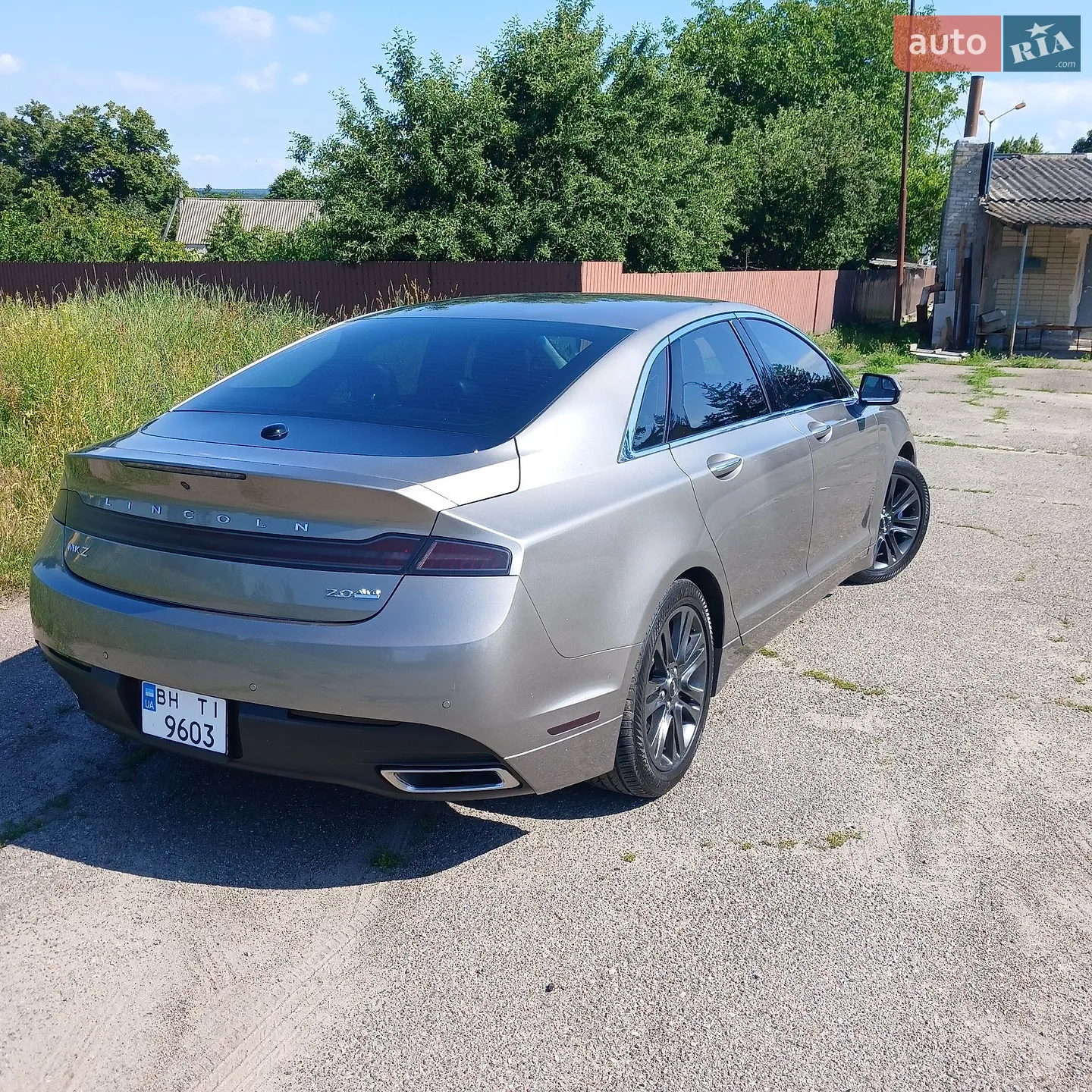 2015 Lincoln MKZ - мініатюра 2
