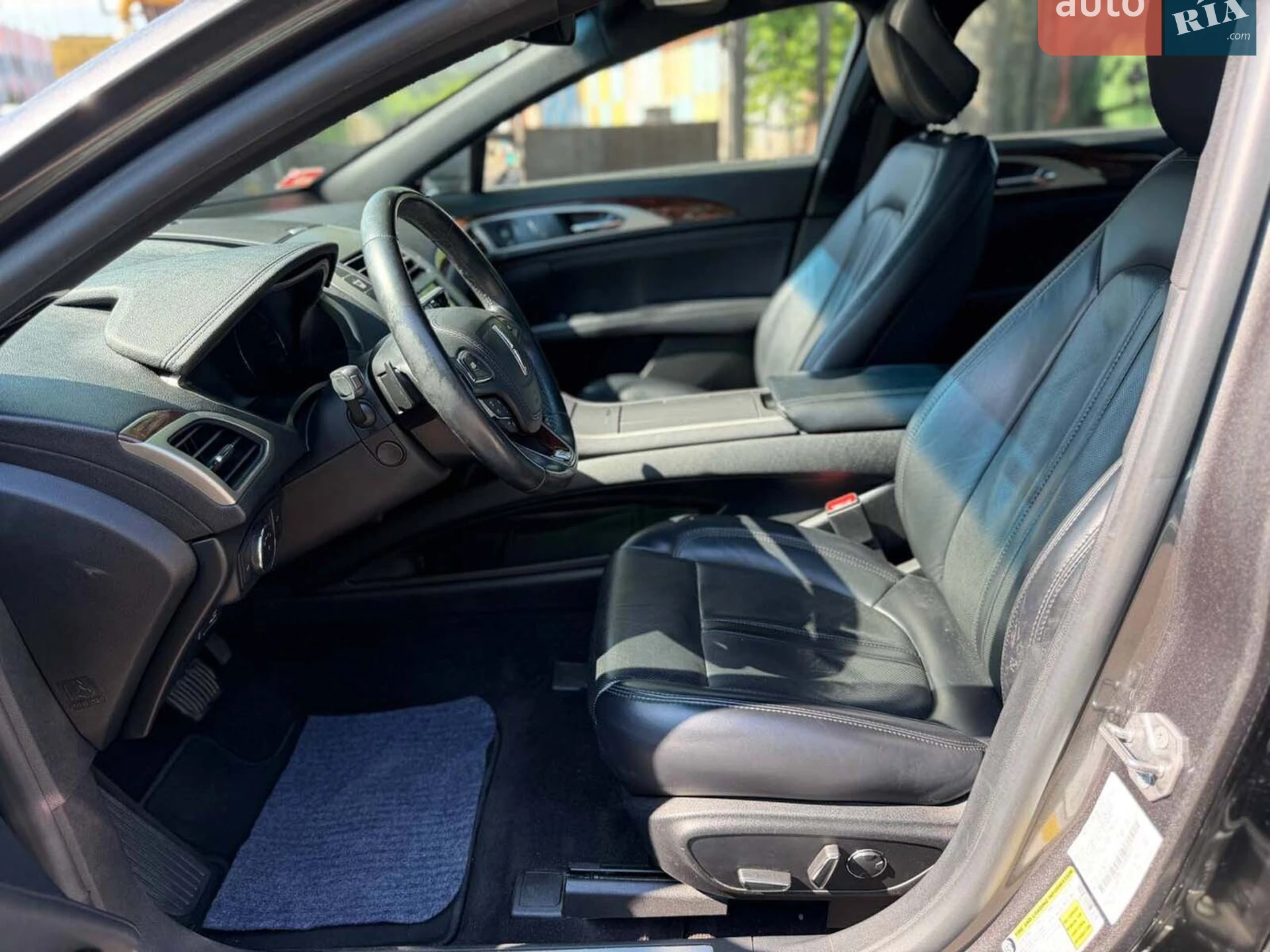 2020 Lincoln MKZ - мініатюра 29