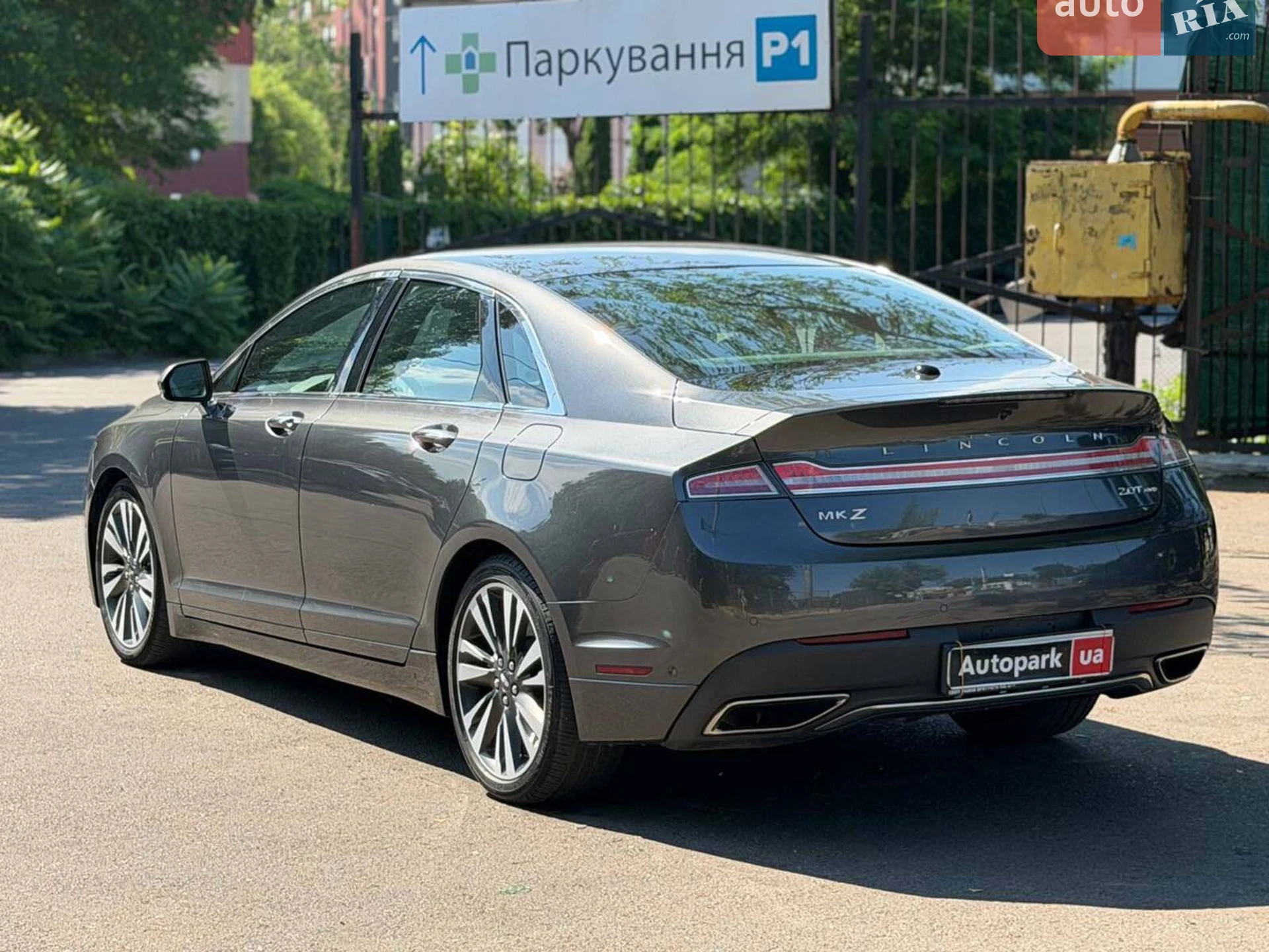 2020 Lincoln MKZ - мініатюра 9