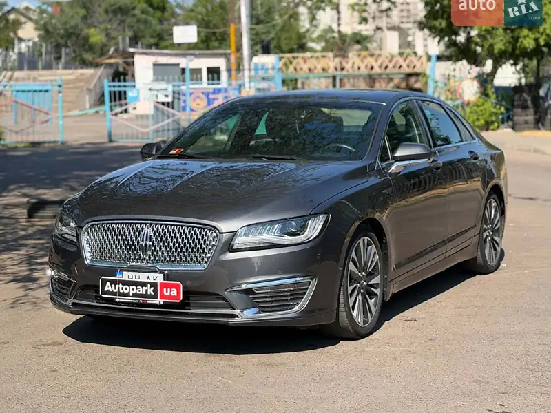 Lincoln MKZ
