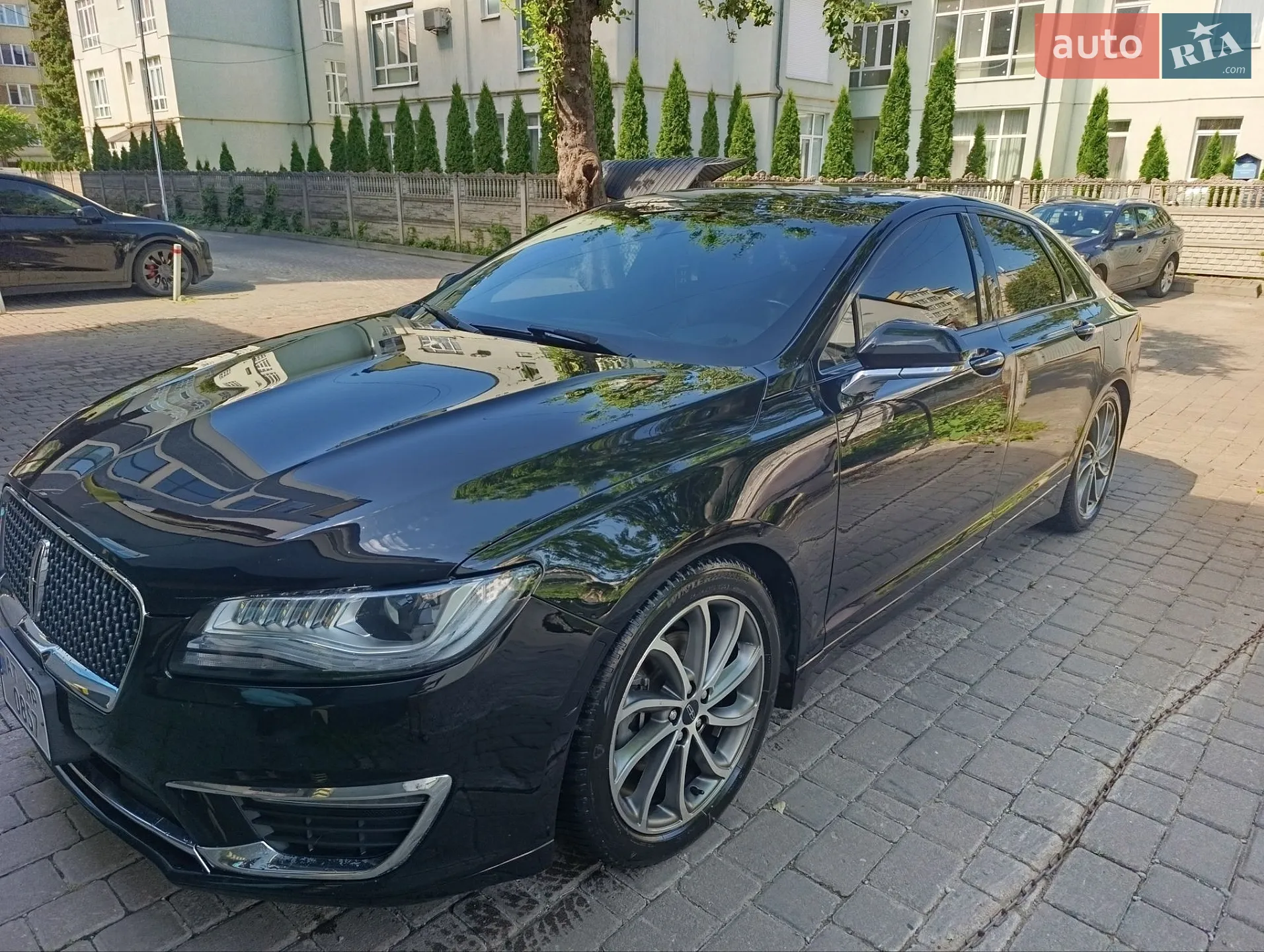 2019 Lincoln MKZ - мініатюра 3
