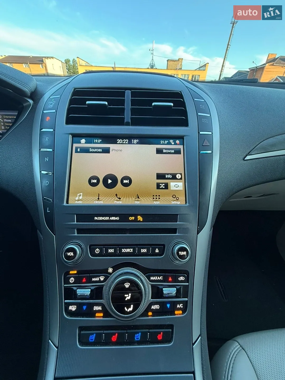 2016 Lincoln MKZ - мініатюра 7