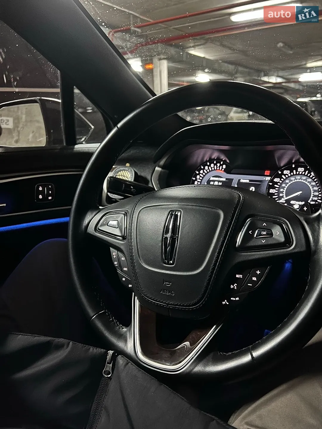 2017 Lincoln MKZ - мініатюра 3