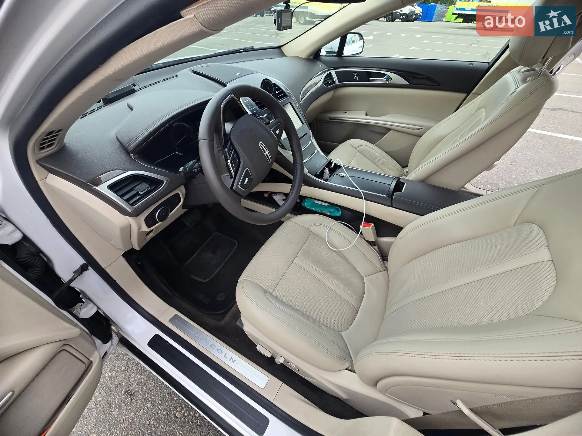 2015 Lincoln MKZ - мініатюра 7