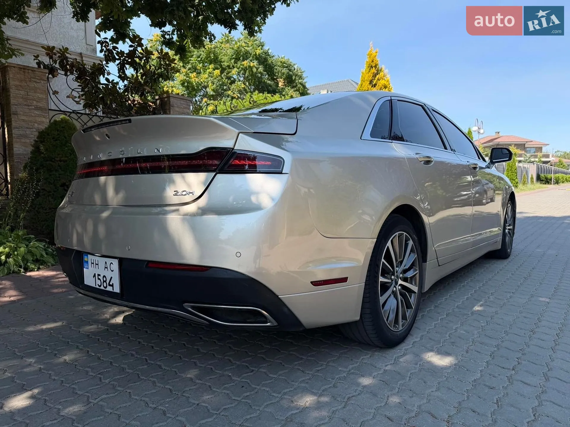 2017 Lincoln MKZ - мініатюра 8