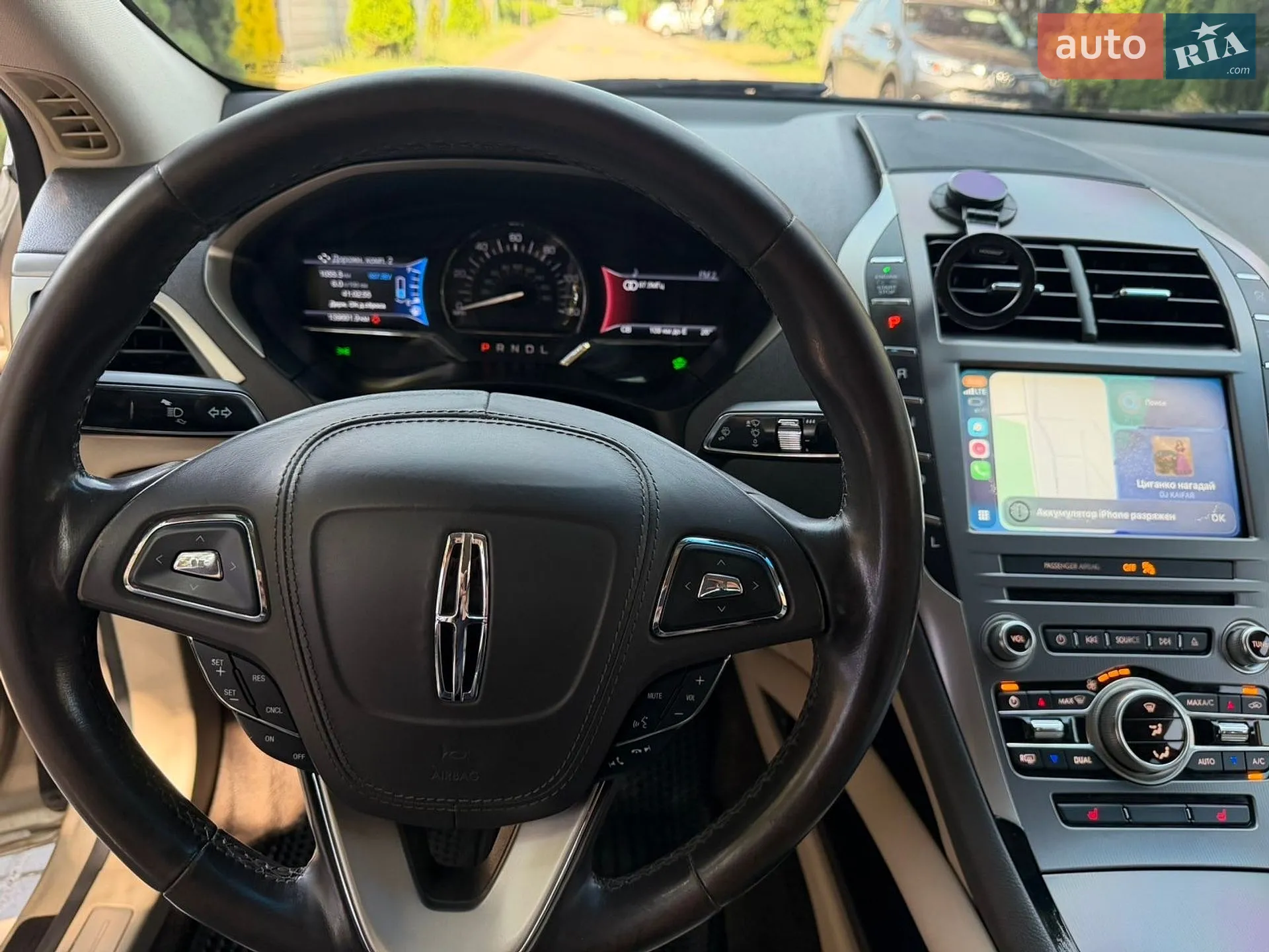 2017 Lincoln MKZ - мініатюра 13