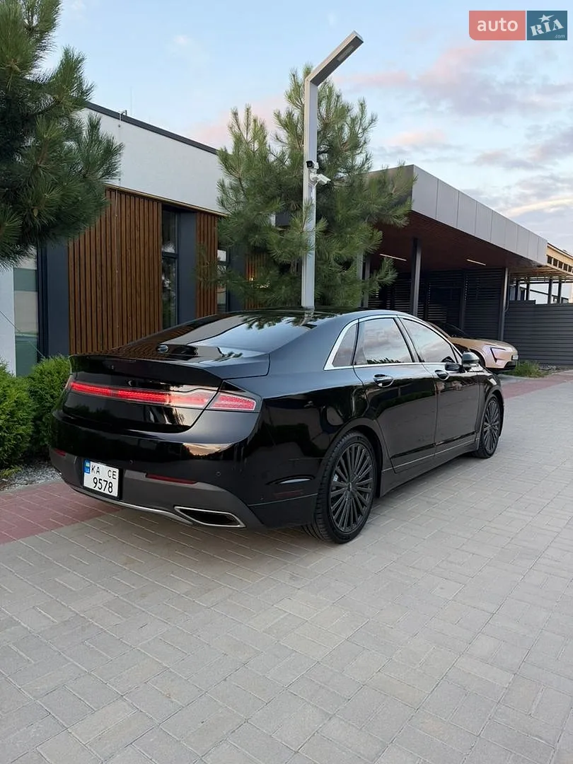 2017 Lincoln MKZ - мініатюра 4
