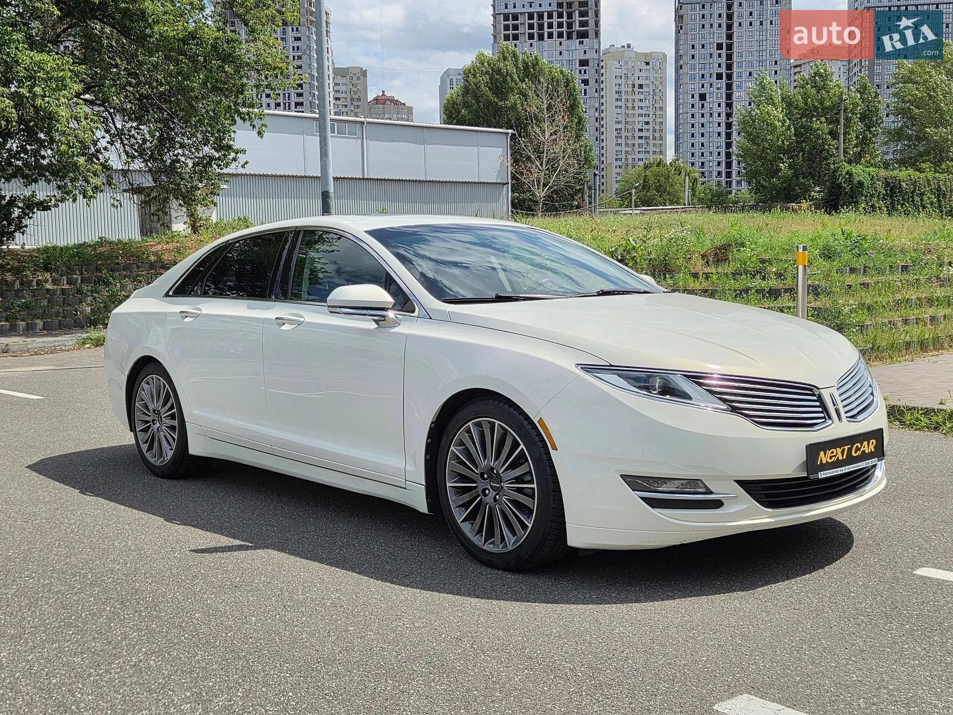 2013 Lincoln MKZ - мініатюра 14
