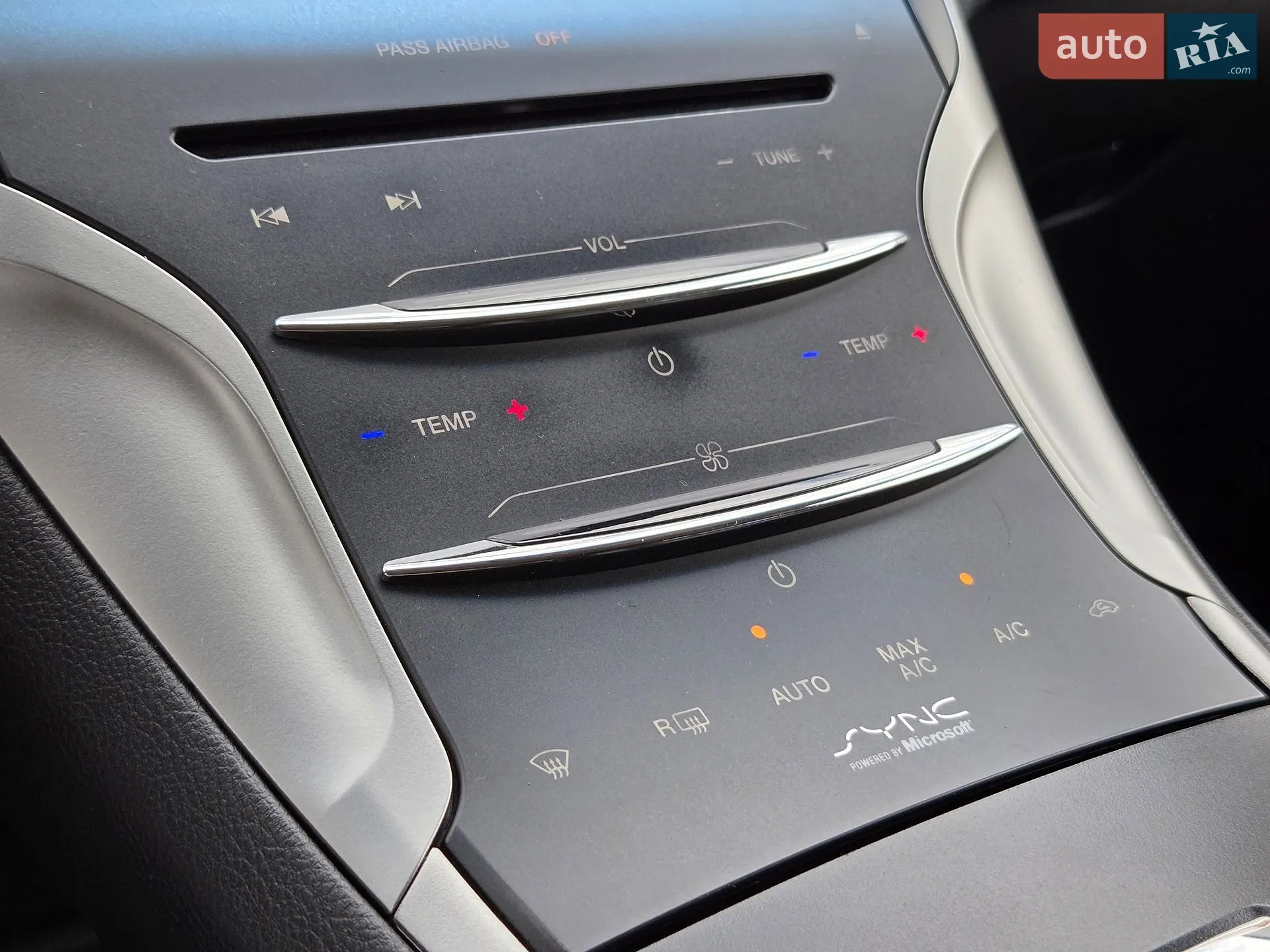 2013 Lincoln MKZ - мініатюра 36