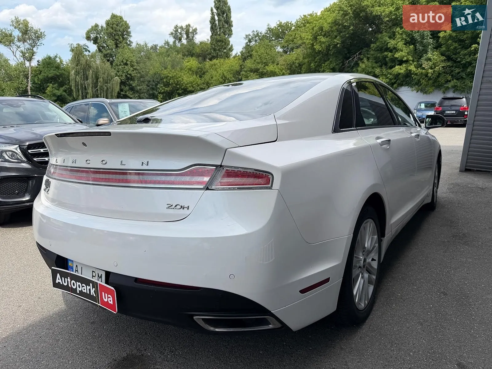 2014 Lincoln MKZ - мініатюра 4