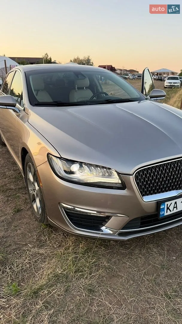 2018 Lincoln MKZ - мініатюра 12