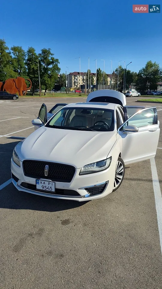 2019 Lincoln MKZ - мініатюра 29