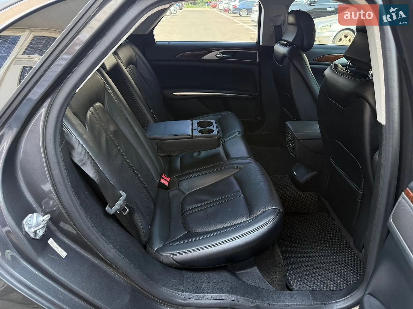 2014 Lincoln MKZ - мініатюра 25