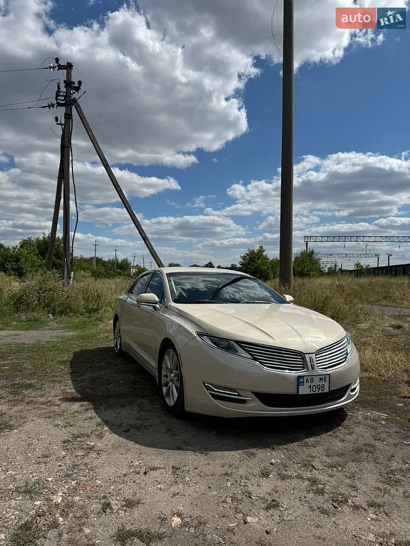 2016 Lincoln MKZ - мініатюра 2