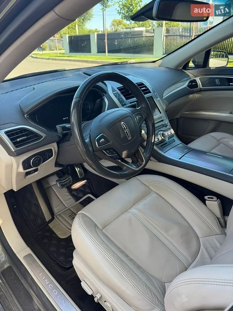 2016 Lincoln MKZ - мініатюра 10