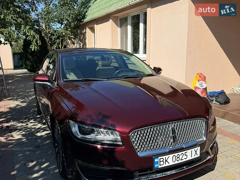 Lincoln MKZ