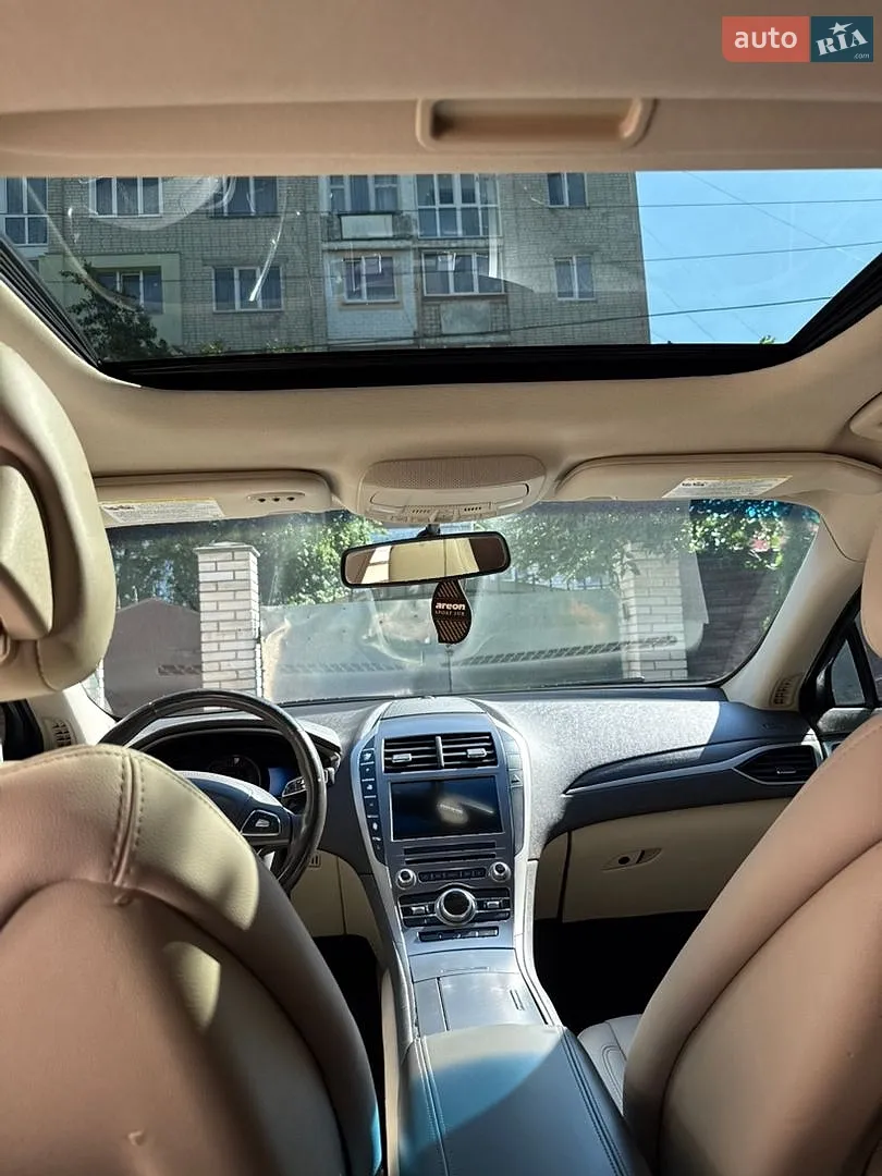 2017 Lincoln MKZ - мініатюра 21