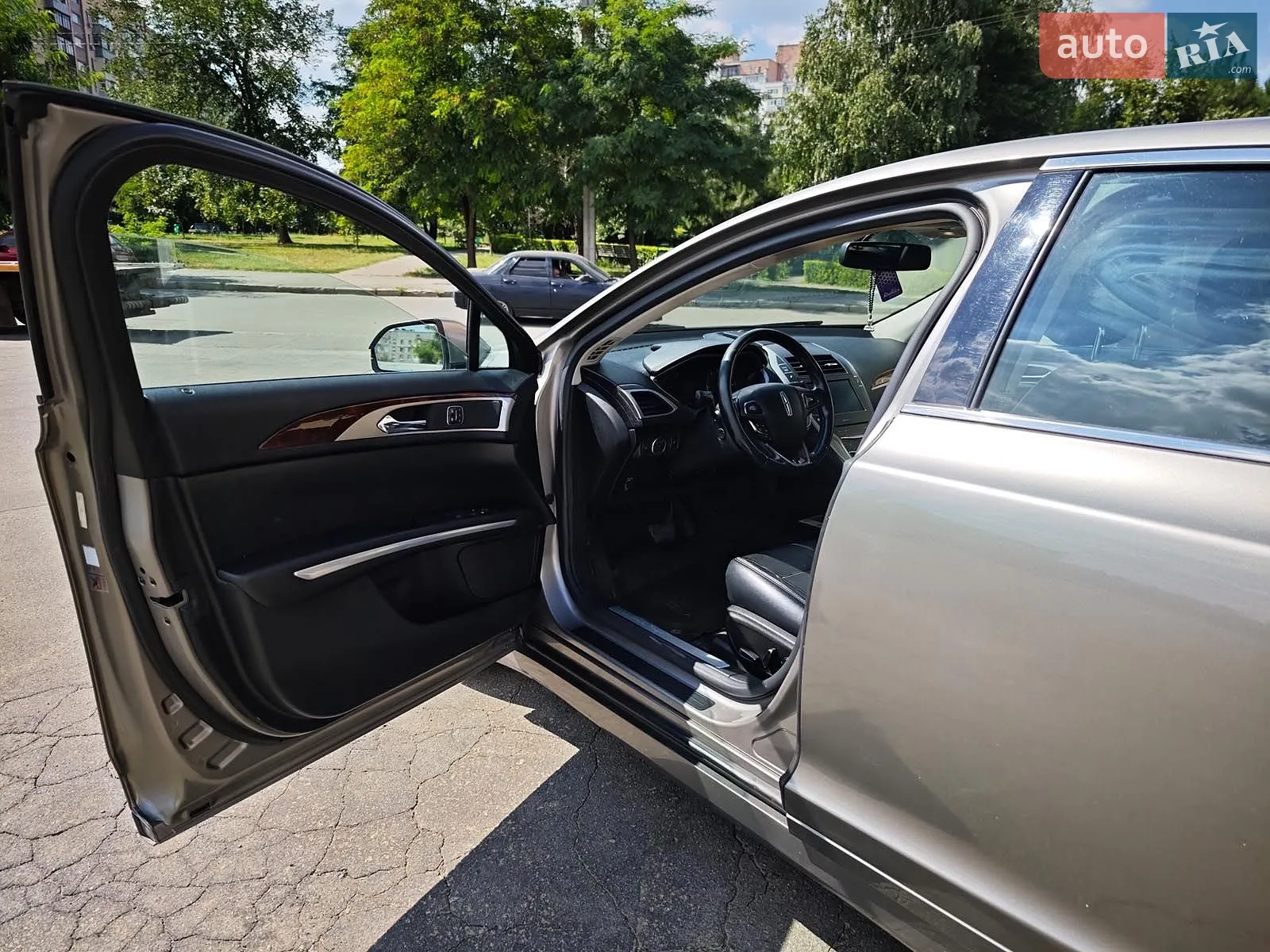 2015 Lincoln MKZ - мініатюра 18
