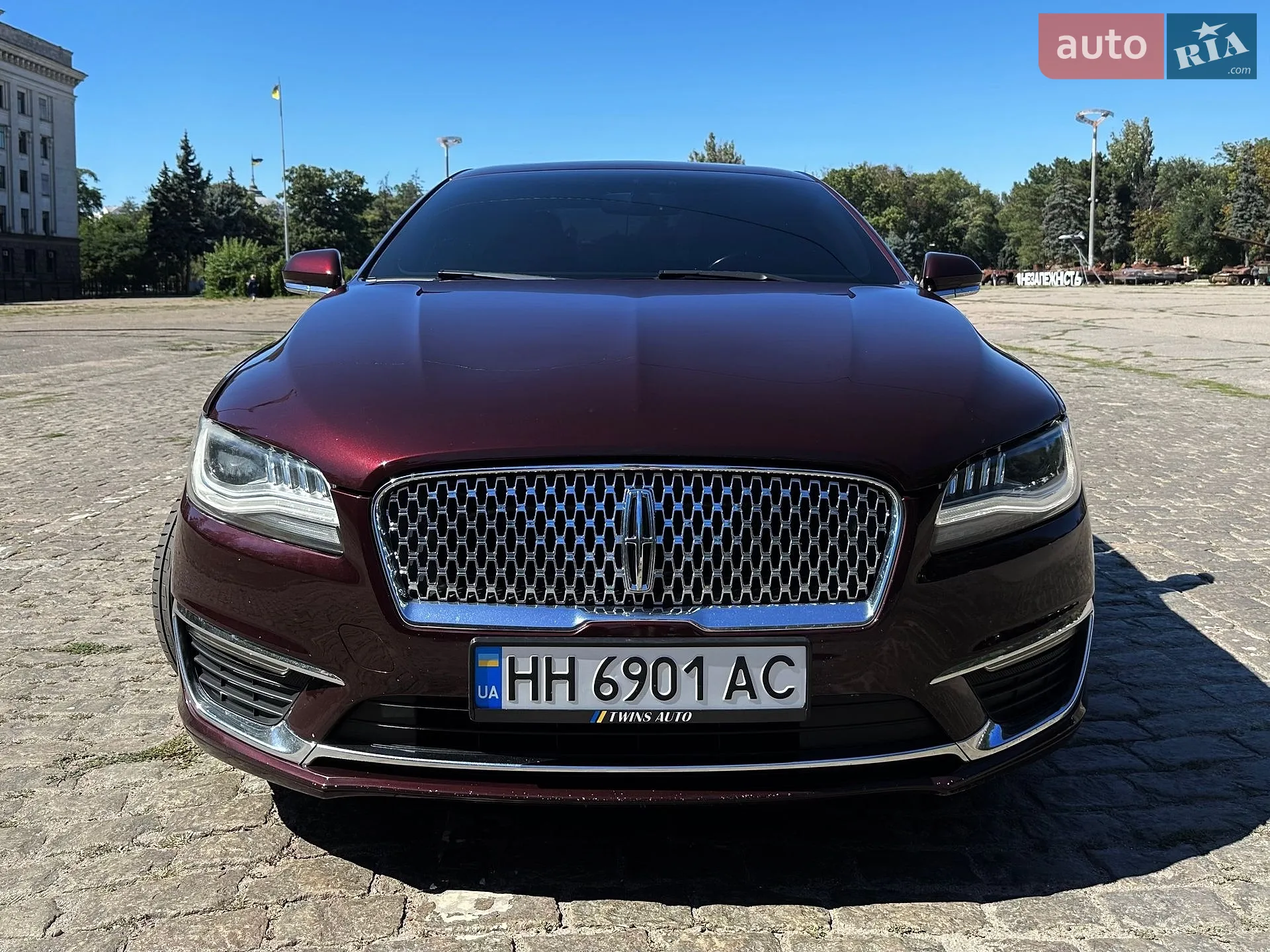 2017 Lincoln MKZ - мініатюра 44