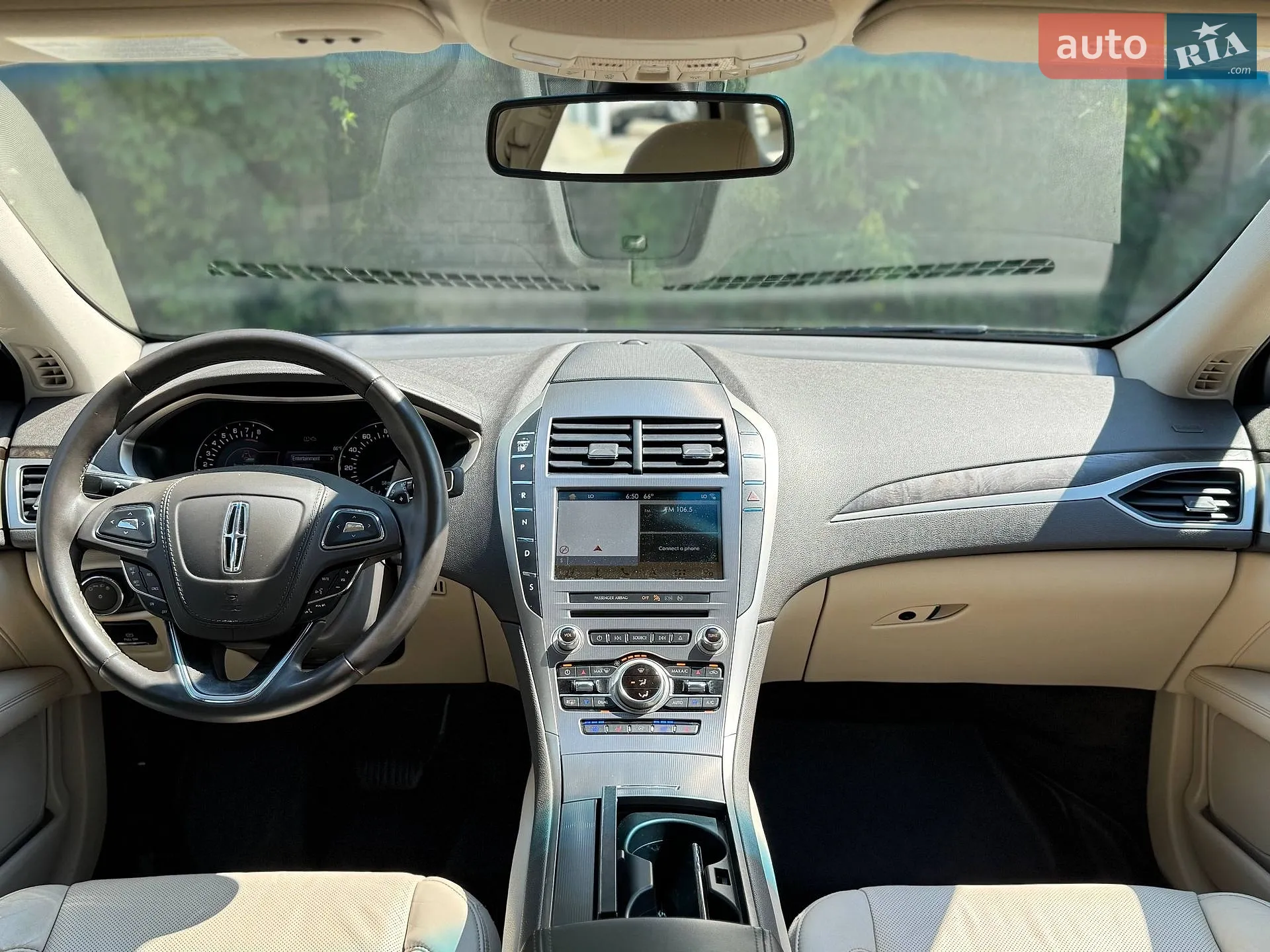 2016 Lincoln MKZ - мініатюра 9