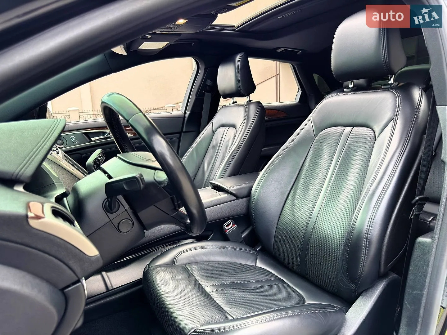 2020 Lincoln MKZ - мініатюра 22