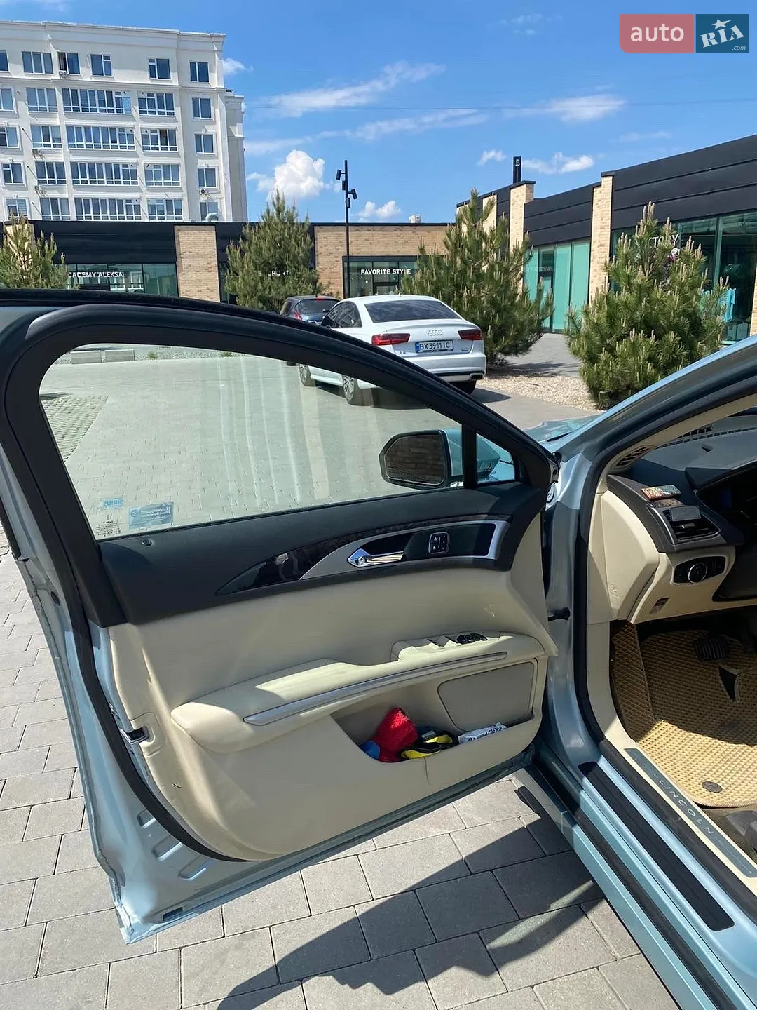2013 Lincoln MKZ - мініатюра 20