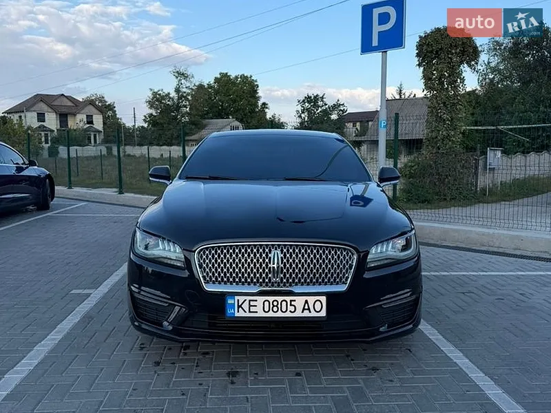 Lincoln MKZ