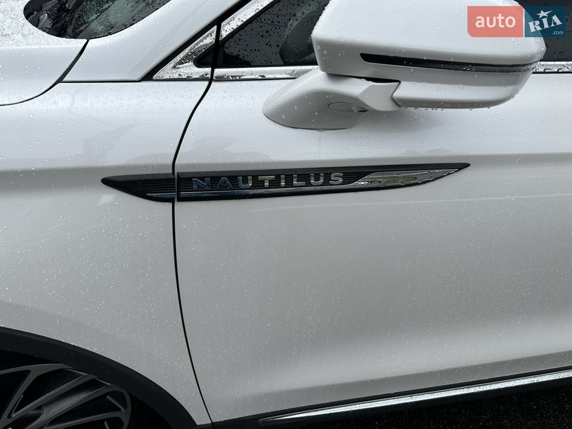 2018 Lincoln Nautilus - мініатюра 8