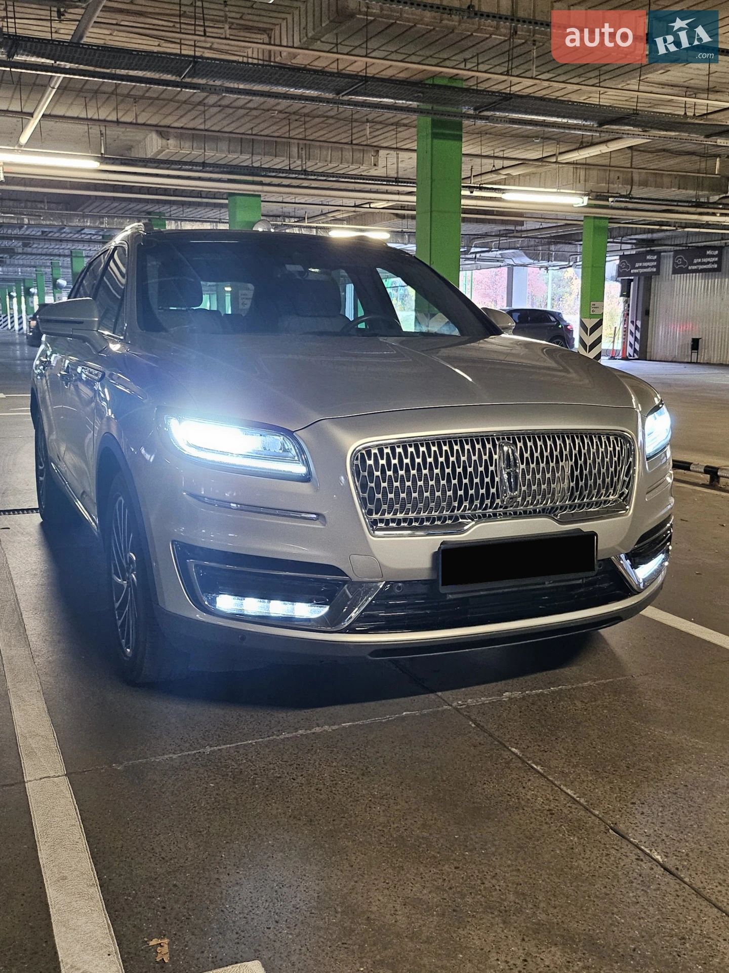 2019 Lincoln Nautilus - мініатюра 37