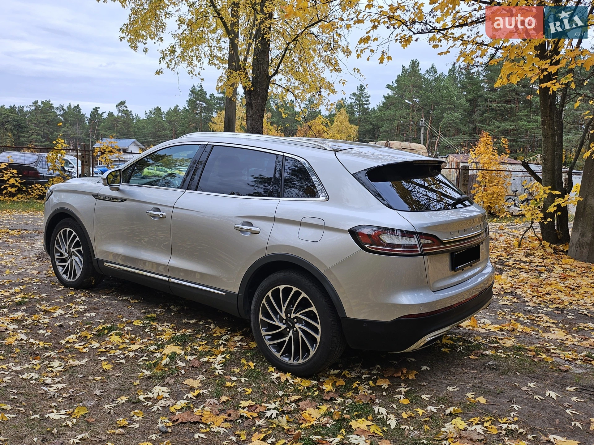 2019 Lincoln Nautilus - мініатюра 52
