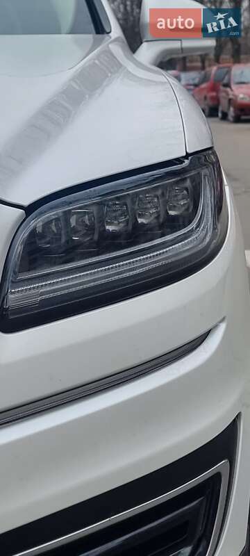 Внедорожник / Кроссовер Lincoln Nautilus 2019 в Киеве фото 16 Внедорожник / Кроссовер Lincoln Nautilus 2019 в Киеве