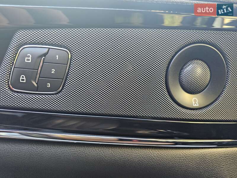 Внедорожник / Кроссовер Lincoln Nautilus 2022 в Львове фото 14 Внедорожник / Кроссовер Lincoln Nautilus 2022 в Львове